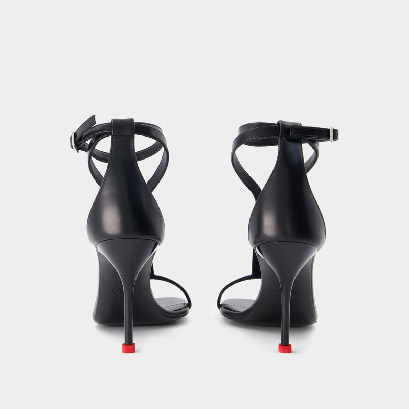 Harness Pumps - Alexander McQueen - Leather - Black