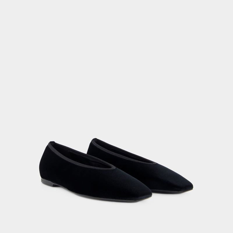 Minimalist Ballerinas - TOTEME - Leather - Black