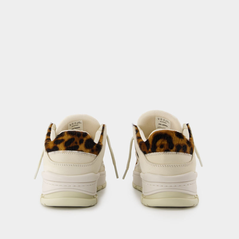 Area Lo Sneakers - Axel Arigato - Leather - Beige