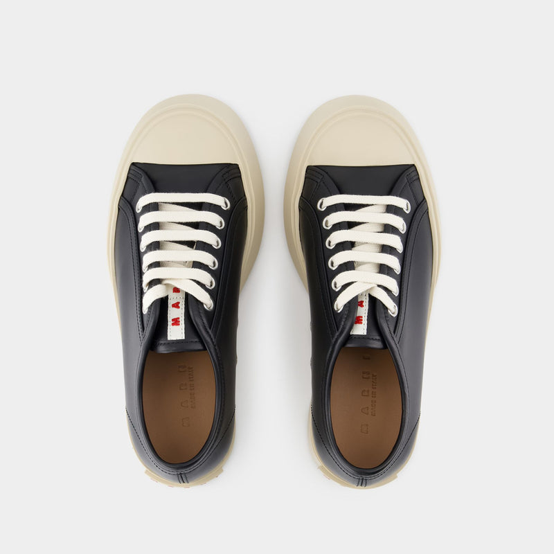 Laced Up Sneakers - Marni - Leather - Black