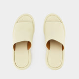 Dodie Sandals - Clergerie - Yellow - Leather