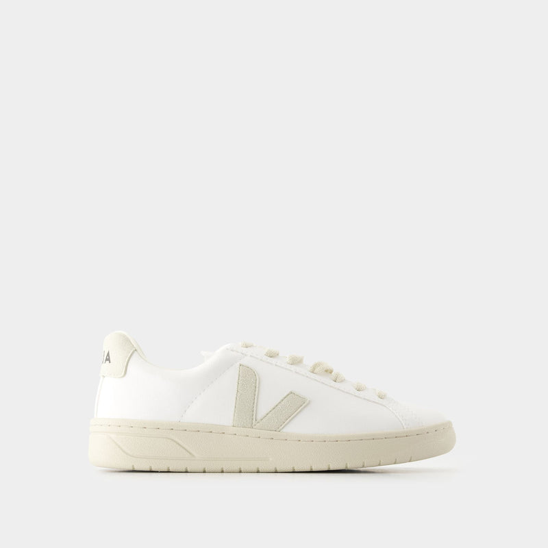 Urca Sneakers - Veja - Synthetic Leather - White