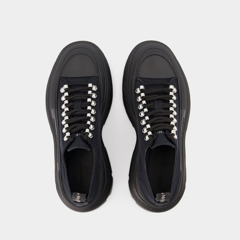 Tread Slick Sneakers - Alexander Mcqueen - Black/Silver - Canva