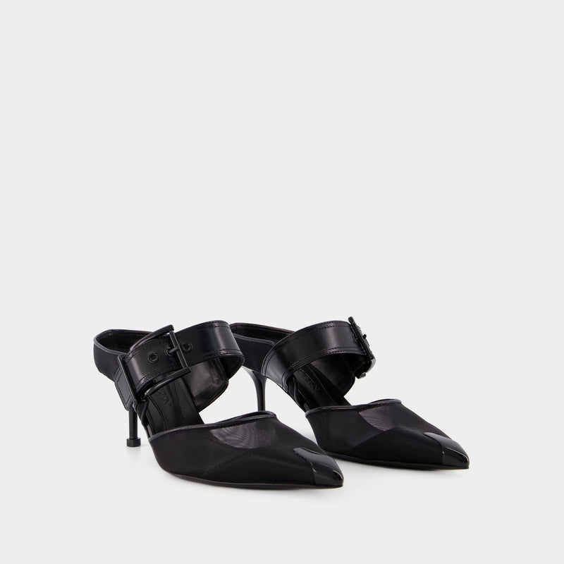 Punk Buckle Pumps - Alexander Mcqueen - Black - Leather