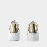 Oversized Sneakers - Alexander Mcqueen - Leather - White/Vanilla