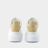 Oversized Sneakers - Alexander McQueen - Leather - Beige