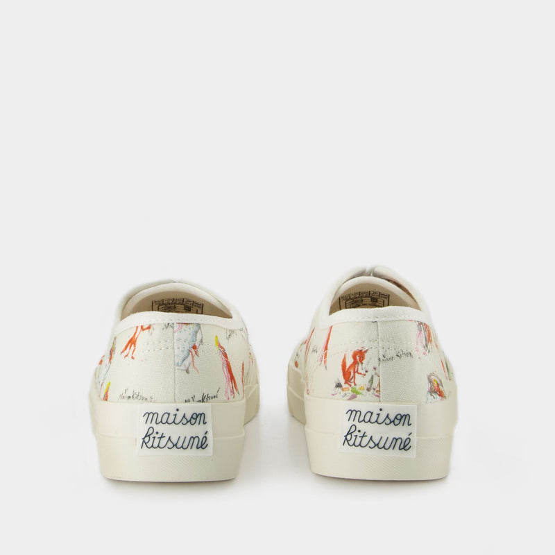 Oly Flower Fox Sneakers in White Cotton