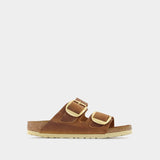 Arizona Big Buckle Fl Mule - Birkenstock - Cognac - Leather