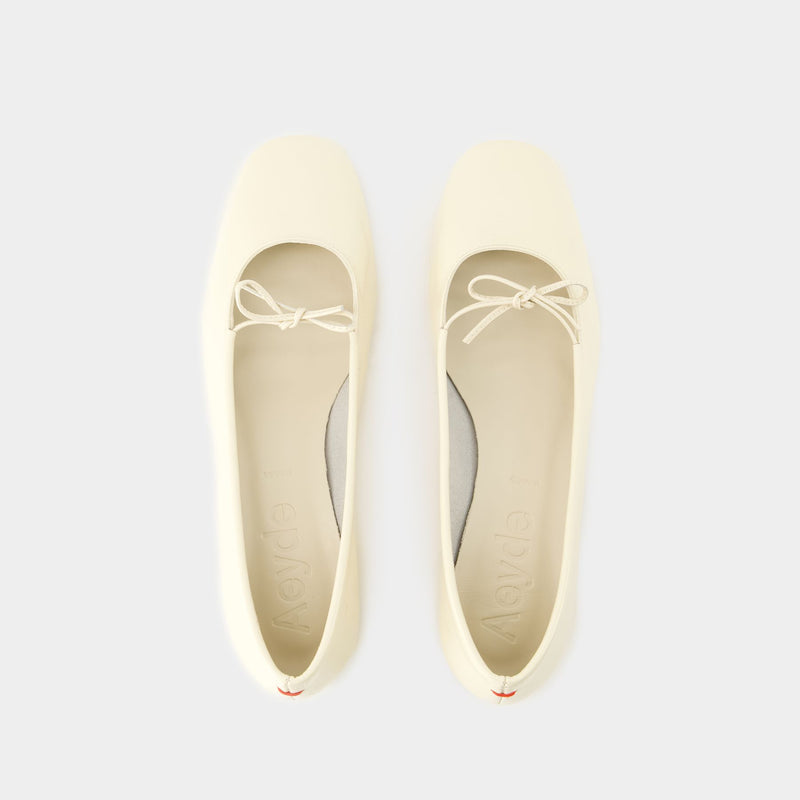 Darya Ballerinas - Aeyde - Leather - Beige