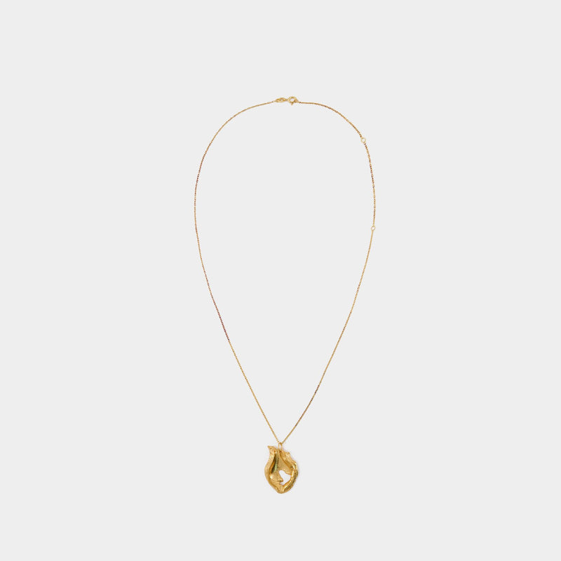 Spellbinding Amphora Necklace in Gold