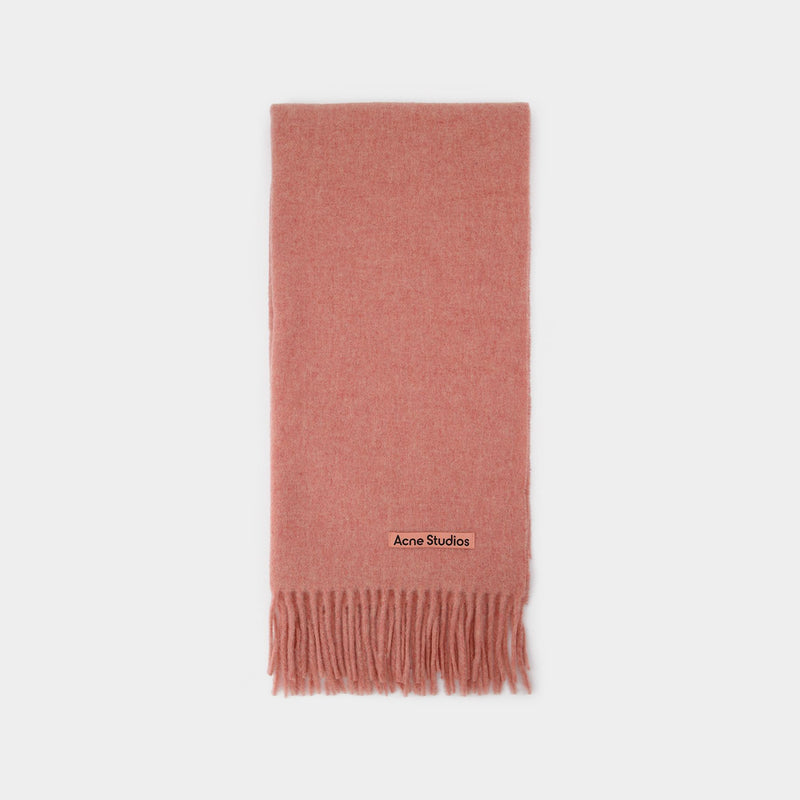 Canada Scarf in Pink Wool