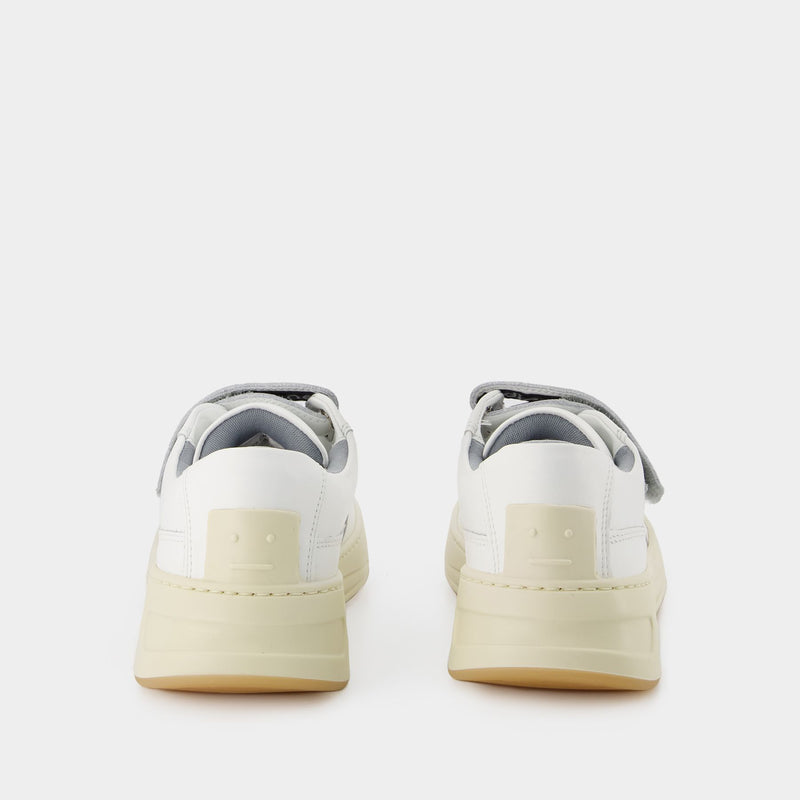 Steffey Friend Sneakers - Acne Studios - White - Leather