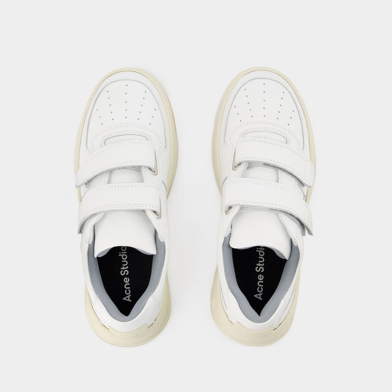 Steffey Friend Sneakers - Acne Studios - White - Leather