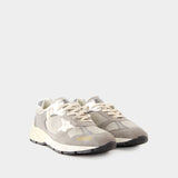 Running Sneakers - Golden Goose Deluxe Brand - Leather - Grey