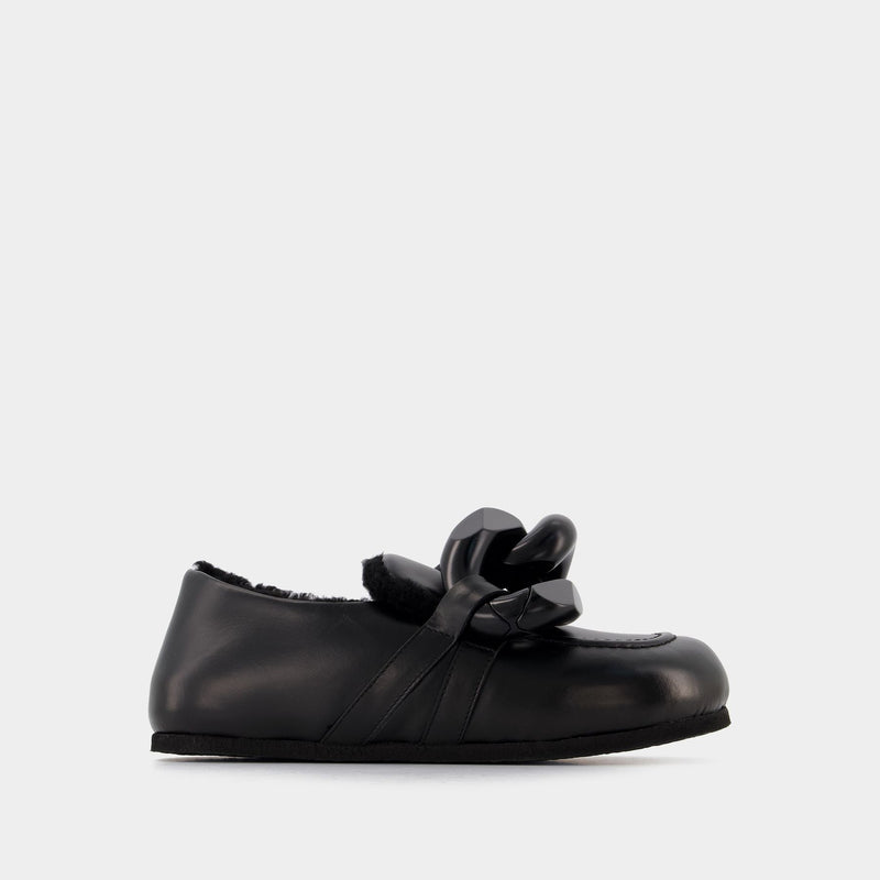 Chain Loafers Close Back in Black Leather