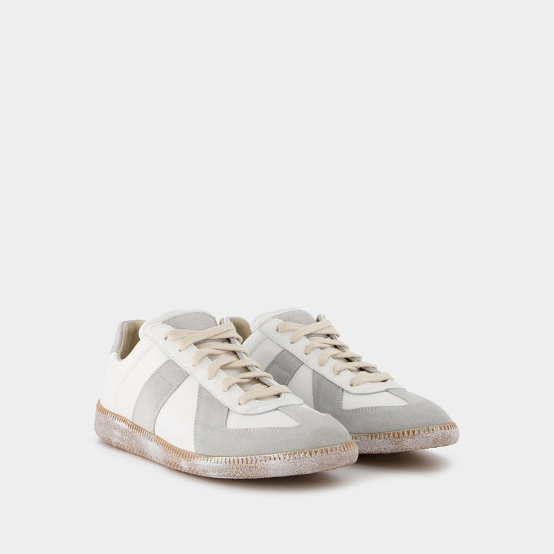 Replica Low Top Sneakers in White Leather