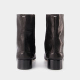 Ankle Boots Tabi H30 in Black Soft Vintage Leather