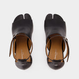 Hannah Sandals - Maison Margiela - Black - Leather