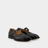 Mary Jane Tabi Flat Shoes - Maison Margiela - Black - Leather