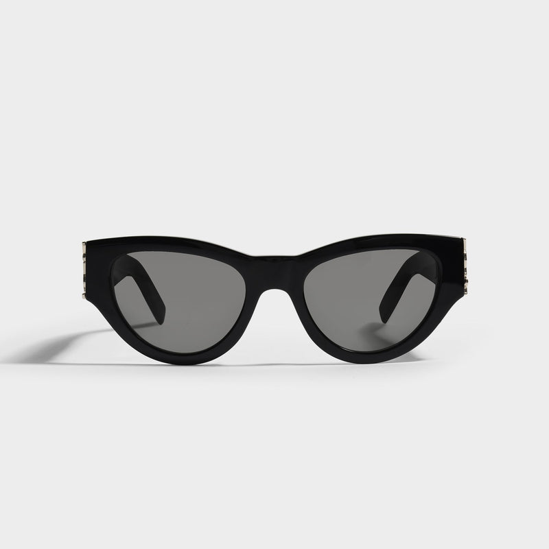 Sunglasses in Black Acetate