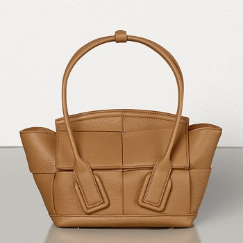 Bottega Veneta Mini Arco 29 Bag In Caramel Grained Calfskin